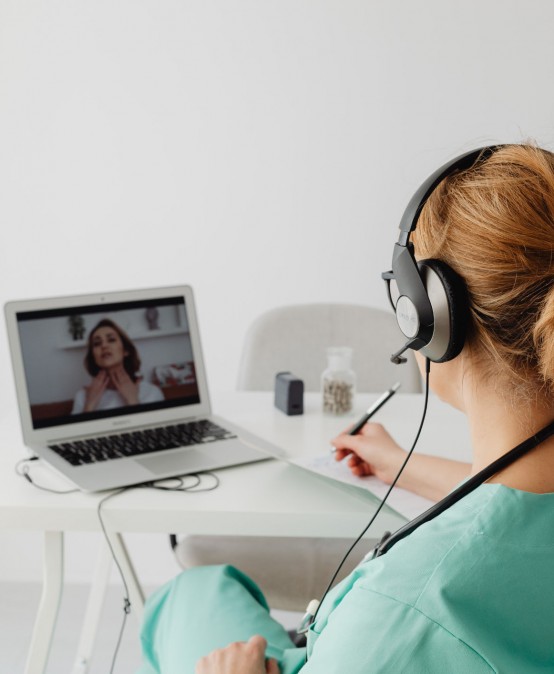 Curso de Comunicación Médico-Paciente y Competencias Digitales para Médicos